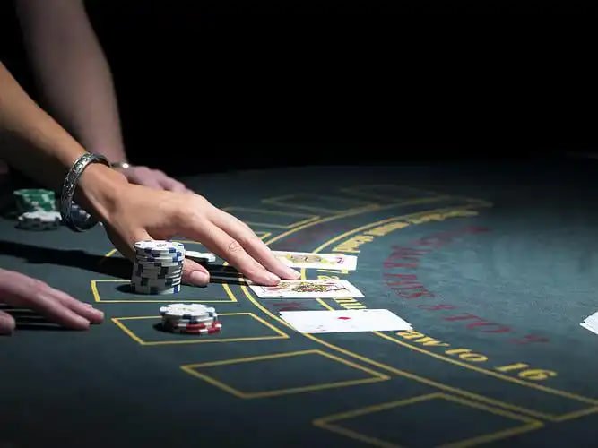 iwebet ငါးပစ်ဂိမ်း multiplayer table Myanmar ကစားသမားများ နှင့် boss fish